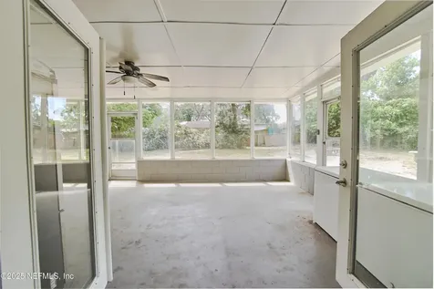 10568 Lake View Road E Jacksonville FL 32225
