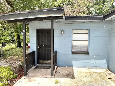 1049 Glencarin Street Jacksonville FL 32208