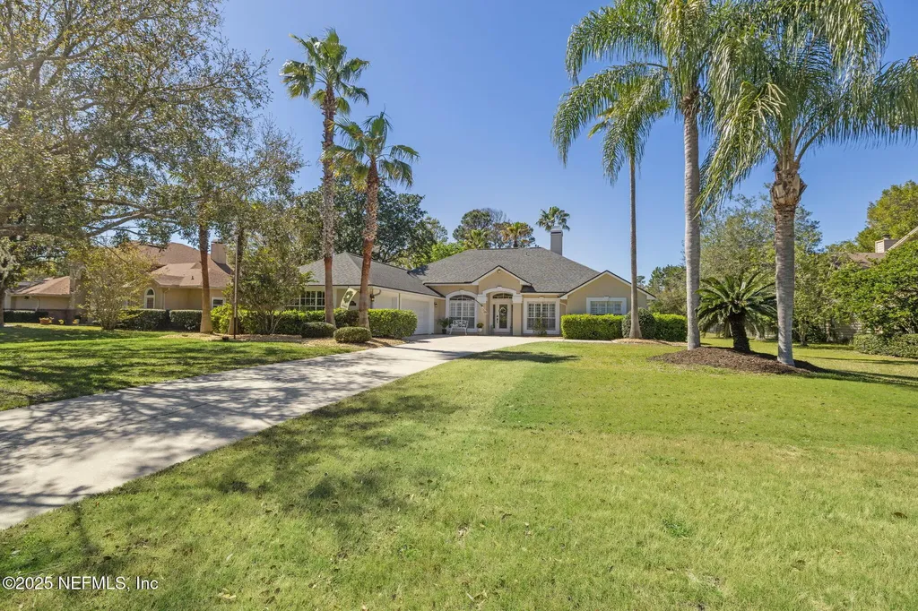 1624 Colonial Drive Green Cove Springs FL 32043
