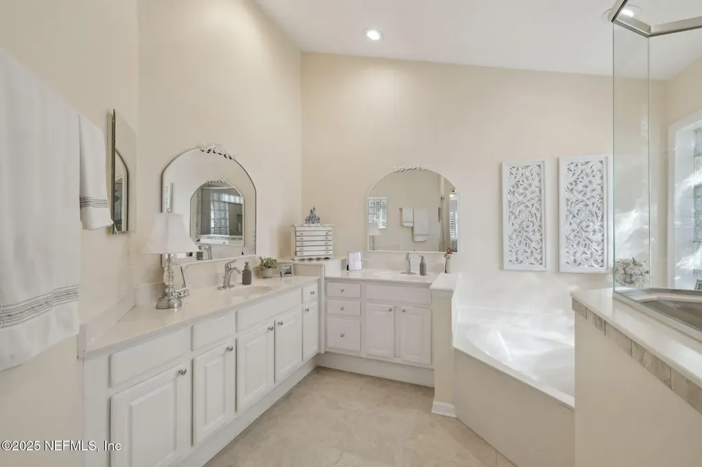 1624 Colonial Drive Green Cove Springs FL 32043