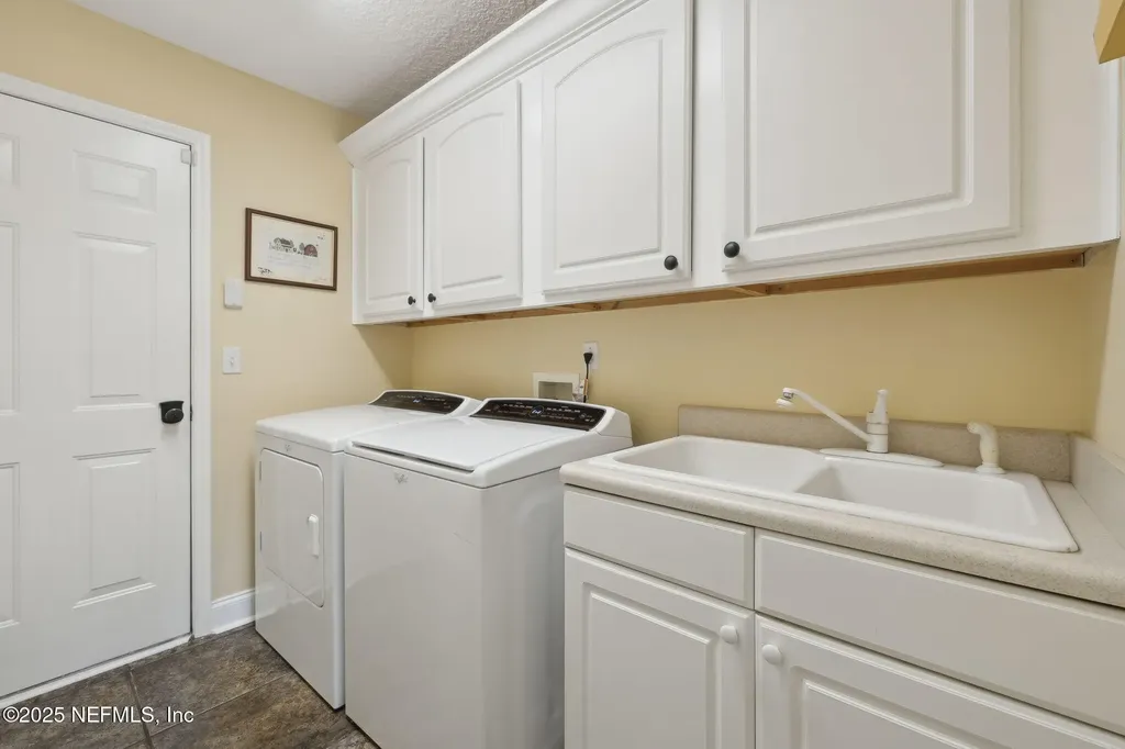 1624 Colonial Drive Green Cove Springs FL 32043