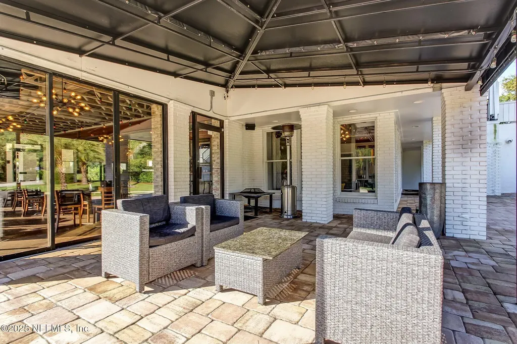 1624 Colonial Drive Green Cove Springs FL 32043