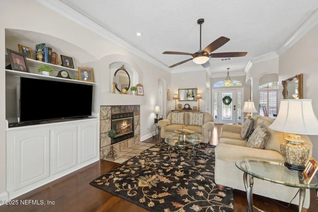 1624 Colonial Drive Green Cove Springs FL 32043