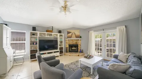 2794 Lantana Lakes Drive W Jacksonville FL 32246