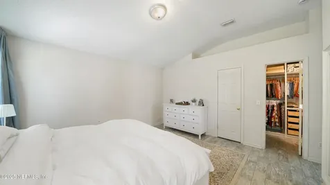 2794 Lantana Lakes Drive W Jacksonville FL 32246