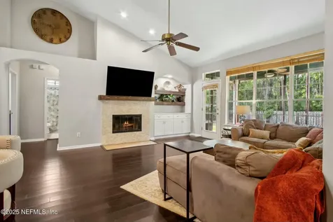 7827 Kingsmill Court Jacksonville FL 32256