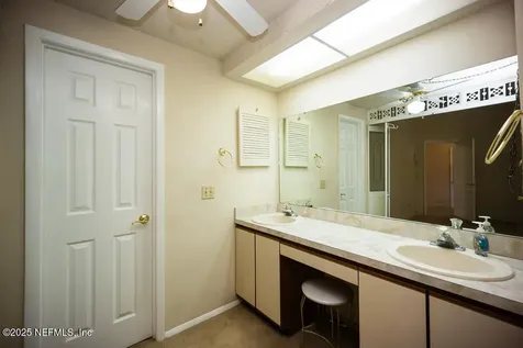 3219 Cullendon Lane Jacksonville FL 32225