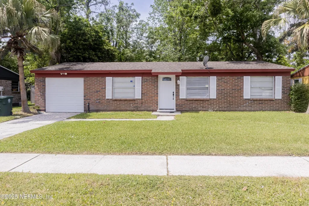 2124 Kusaie Drive Jacksonville FL 32246