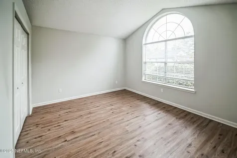 8959 Spring Harvest Lane W Jacksonville FL 32244