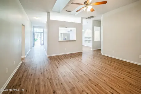 8959 Spring Harvest Lane W Jacksonville FL 32244