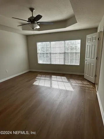 4228 Metron Drive Jacksonville FL 32216