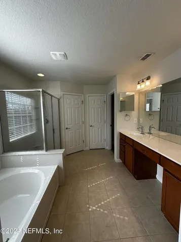 4228 Metron Drive Jacksonville FL 32216
