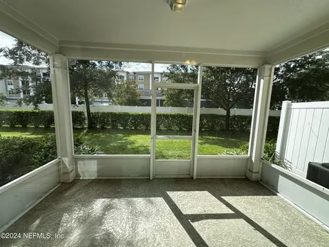 4228 Metron Drive Jacksonville FL 32216