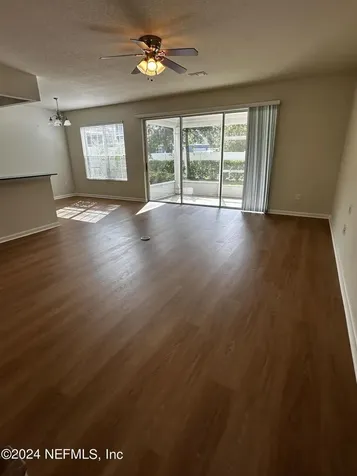4228 Metron Drive Jacksonville FL 32216
