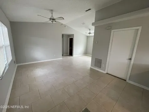 755 Trekker Street Jacksonville FL 32216