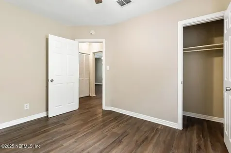 3051 4th Street Circle Jacksonville FL 32254