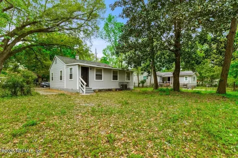 3051 4th Street Circle Jacksonville FL 32254