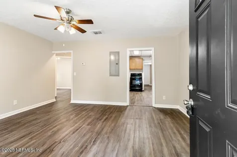 3051 4th Street Circle Jacksonville FL 32254