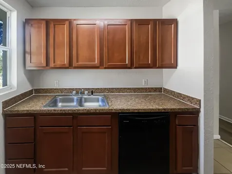 1561 Mar Vic Lane Jacksonville FL 32218
