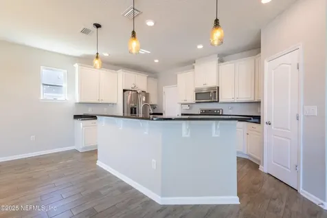 68 Redland Way Jacksonville FL 32218