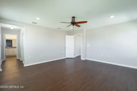 68 Redland Way Jacksonville FL 32218