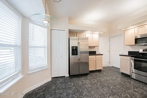 13043 Fringetree Drive E Jacksonville FL 32246