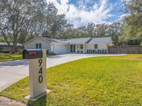 940 Hagler Drive Neptune Beach FL 32266