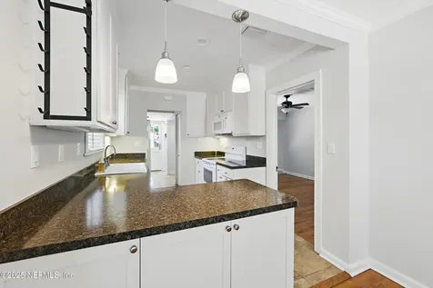 4226 Palmer Avenue Jacksonville FL 32210
