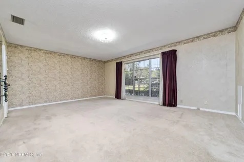 114 E Camelot Drive Palatka FL 32177