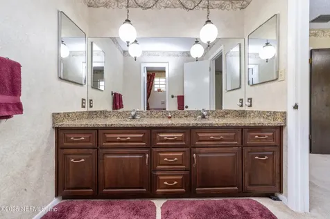 114 E Camelot Drive Palatka FL 32177