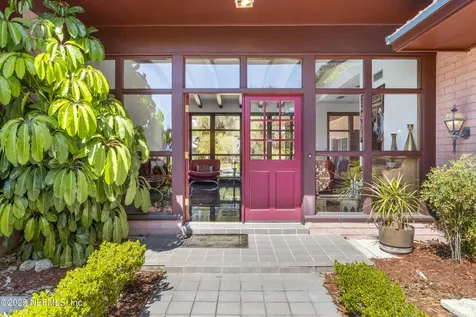 114 E Camelot Drive Palatka FL 32177