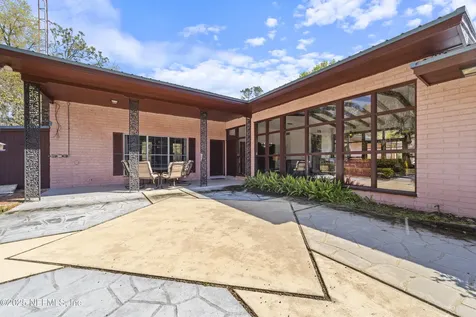 114 E Camelot Drive Palatka FL 32177
