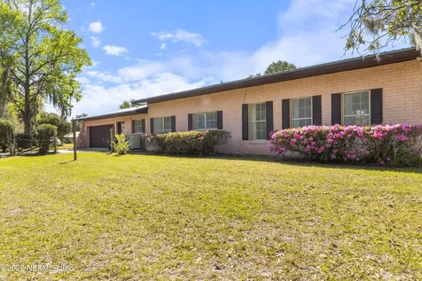 114 E Camelot Drive Palatka FL 32177