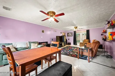 5371 Yerkes Street Jacksonville FL 32205