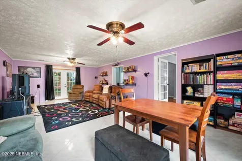 5371 Yerkes Street Jacksonville FL 32205