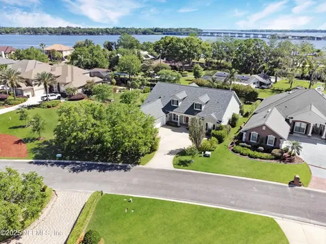 2028 Castle Point Court Fleming Island FL 32003