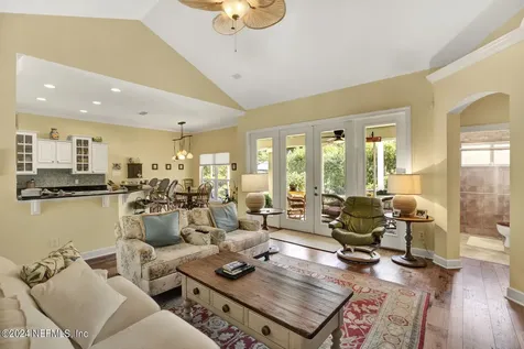 2028 Castle Point Court Fleming Island FL 32003