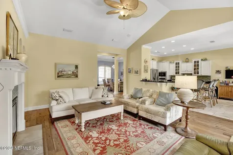2028 Castle Point Court Fleming Island FL 32003