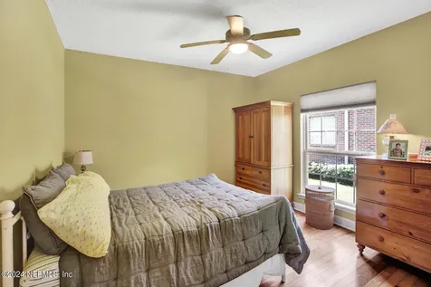 2028 Castle Point Court Fleming Island FL 32003