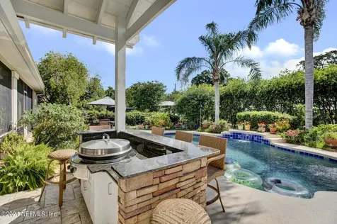 2028 Castle Point Court Fleming Island FL 32003