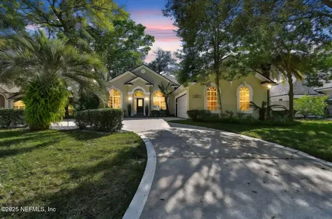 1560 Nottingham Knoll Drive Jacksonville FL 32225