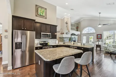 1560 Nottingham Knoll Drive Jacksonville FL 32225