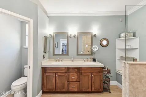 1560 Nottingham Knoll Drive Jacksonville FL 32225