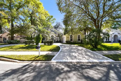 1560 Nottingham Knoll Drive Jacksonville FL 32225