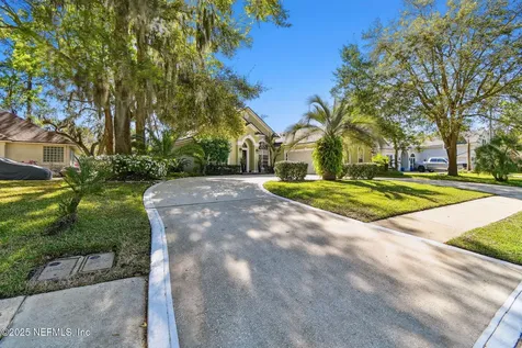 1560 Nottingham Knoll Drive Jacksonville FL 32225