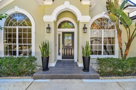 1560 Nottingham Knoll Drive Jacksonville FL 32225
