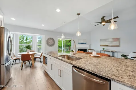 13538 Valbuena Court Jacksonville FL 32224