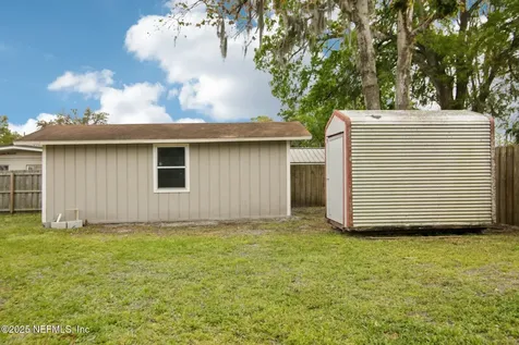 6400 Cobalt Avenue N Jacksonville FL 32210