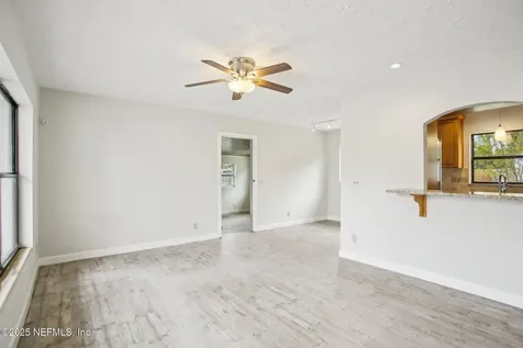 6400 Cobalt Avenue N Jacksonville FL 32210
