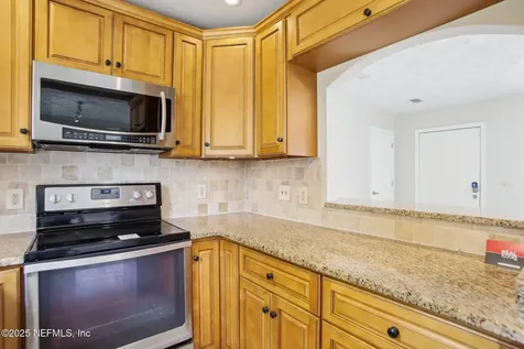 6400 Cobalt Avenue N Jacksonville FL 32210